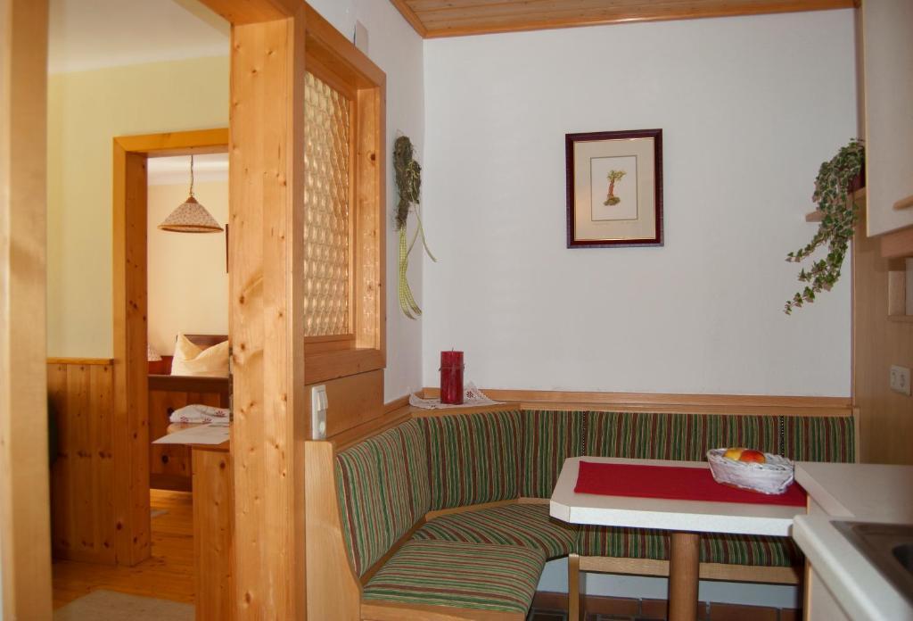 Gasthaus Gossler Hotel Muhlen  ห้อง รูปภาพ