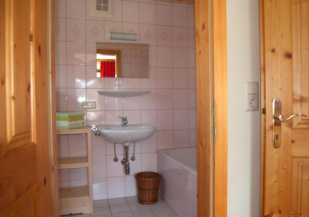 Gasthaus Gossler Hotel Muhlen  ห้อง รูปภาพ